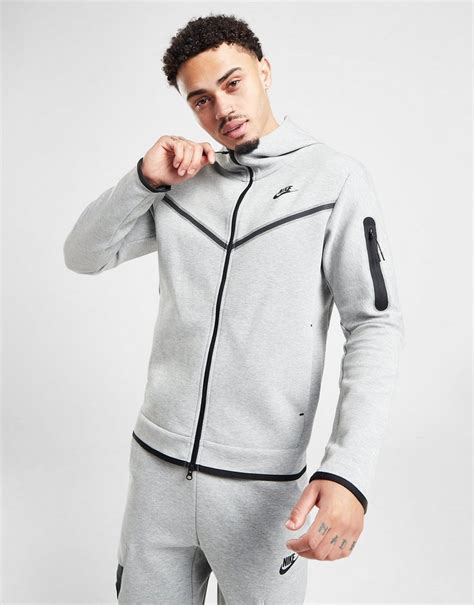 Grijze Nike Tech online kopen .